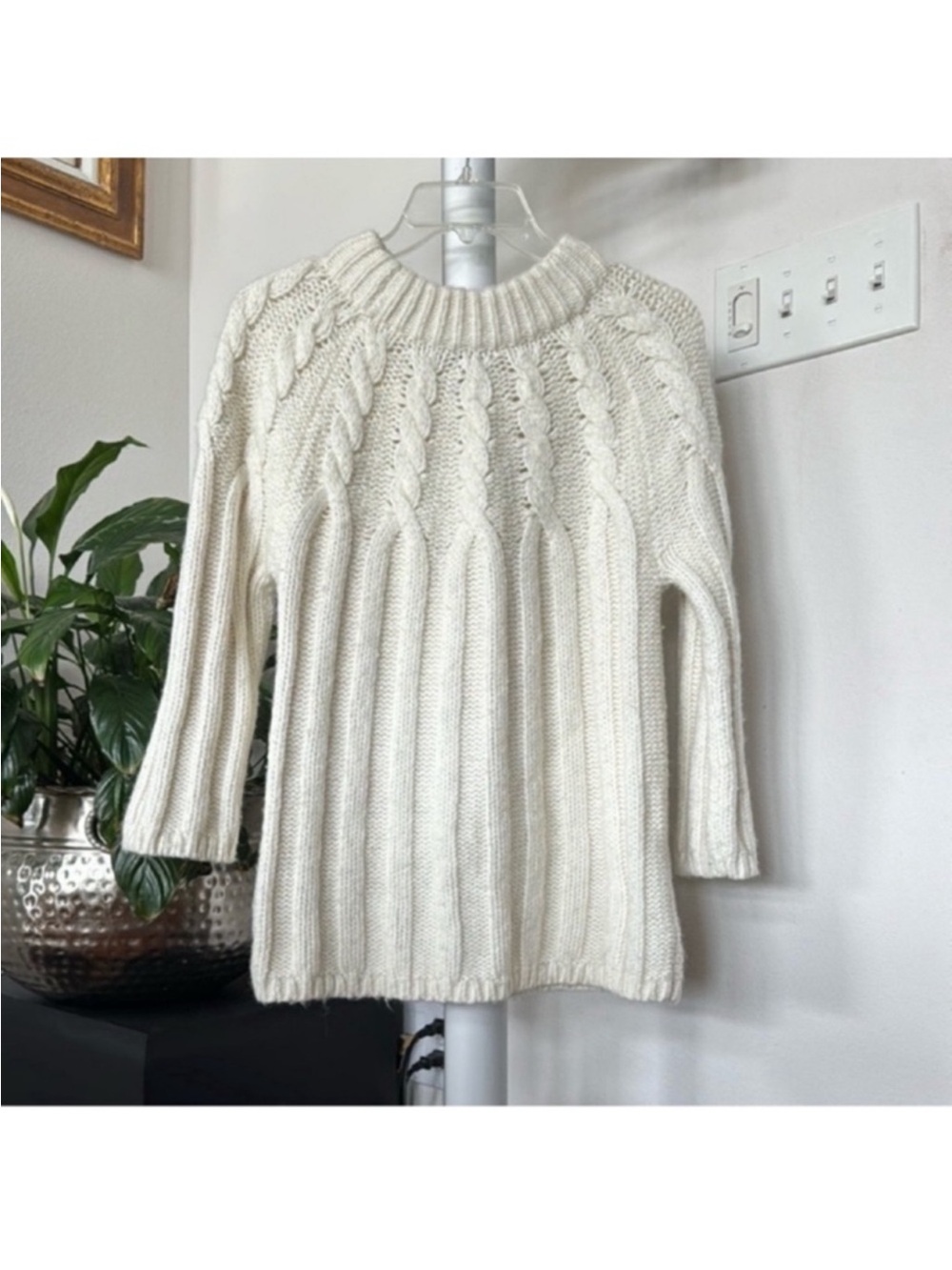 Lands End Kids/Girls Wool Alpaca Blend Cable Knit Crew Sweater Sz 10/12 Ivory